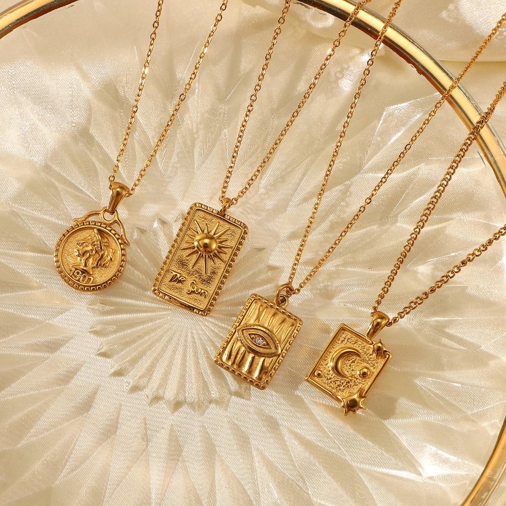 LAST ONE!! Persephone Sun Necklace - Picture 3 of 6